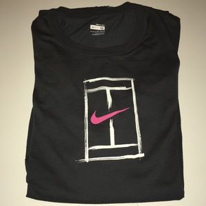 Nike Mens Medium FitDRY T Shirt Tennis court
